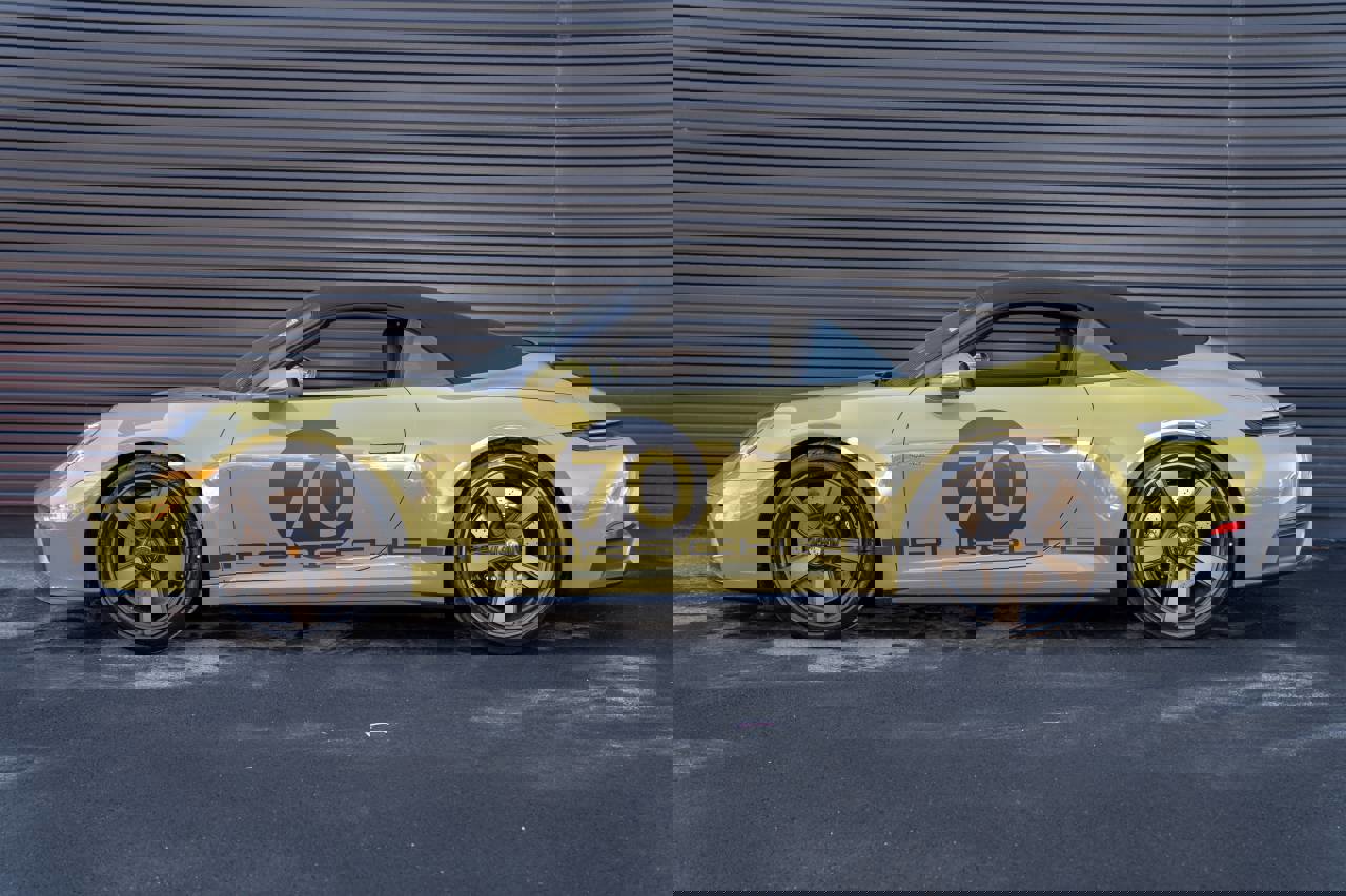 New 2026 Porsche 911 Carrera 4 GTS image 2