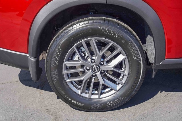 New 2026 Nissan Rogue S image 9