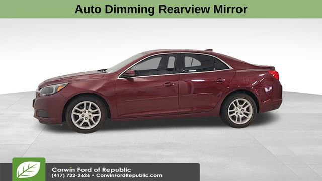 Used 2015 Chevrolet Malibu LT w/ Power Convenience Package image 4