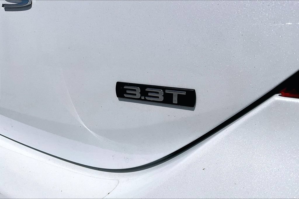 Used 2024 Genesis G70 3.3T Advanced RWD image 24