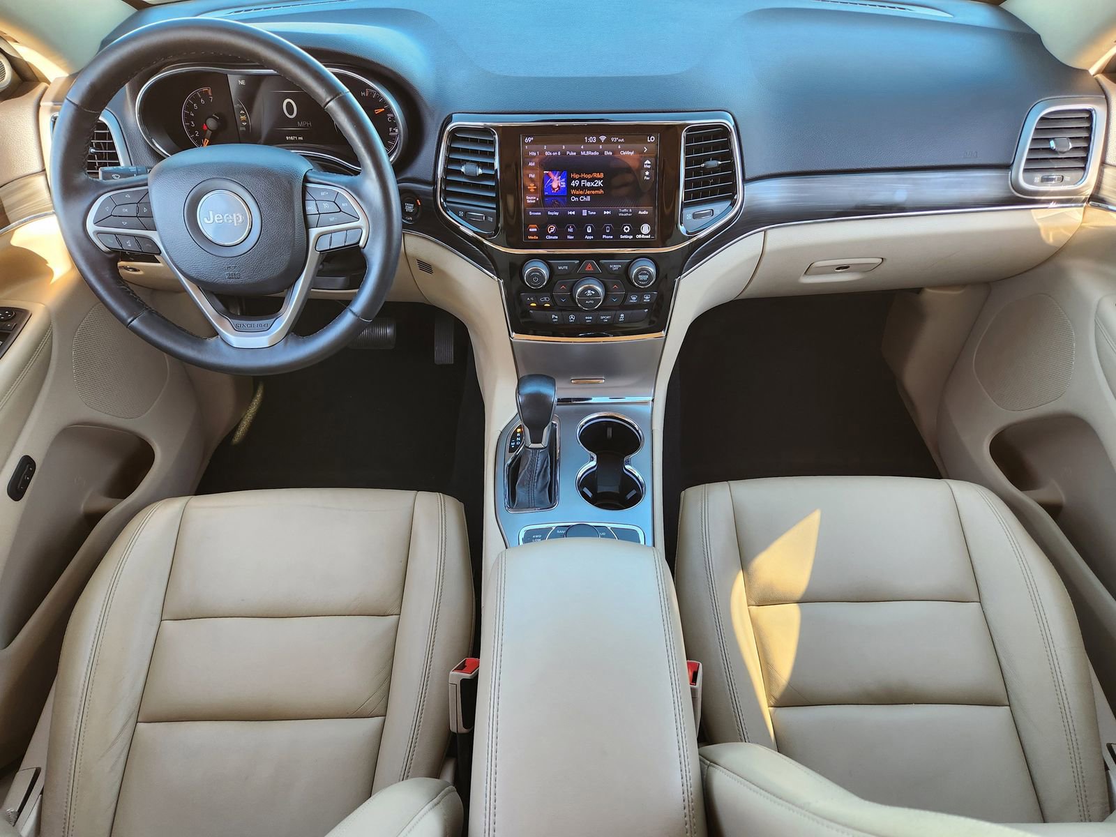 Used 2020 Jeep Grand Cherokee Limited image 32