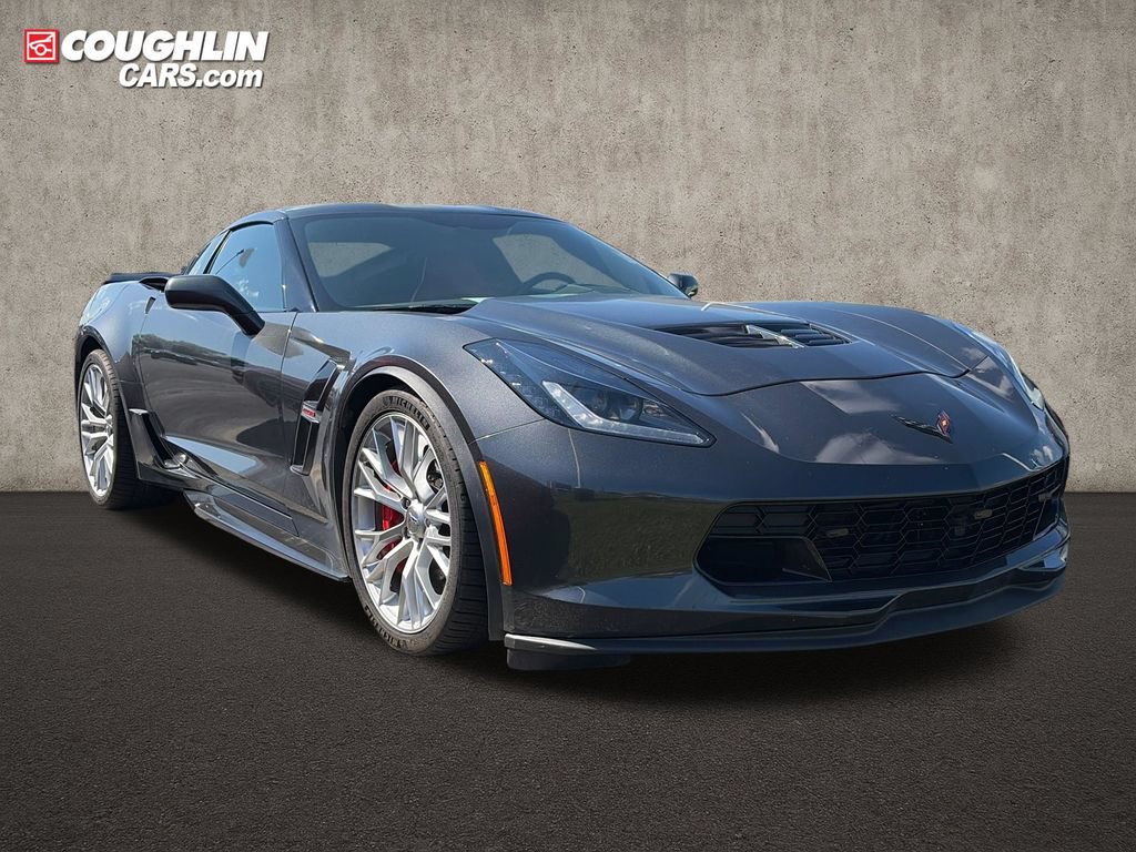 Used 2017 Chevrolet Corvette Z06 RWD image 2