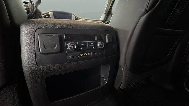 Used 2015 GMC Yukon XL Denali AWD/4WD image 17