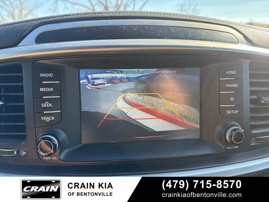 Used 2019 Kia Sorento LX image 20