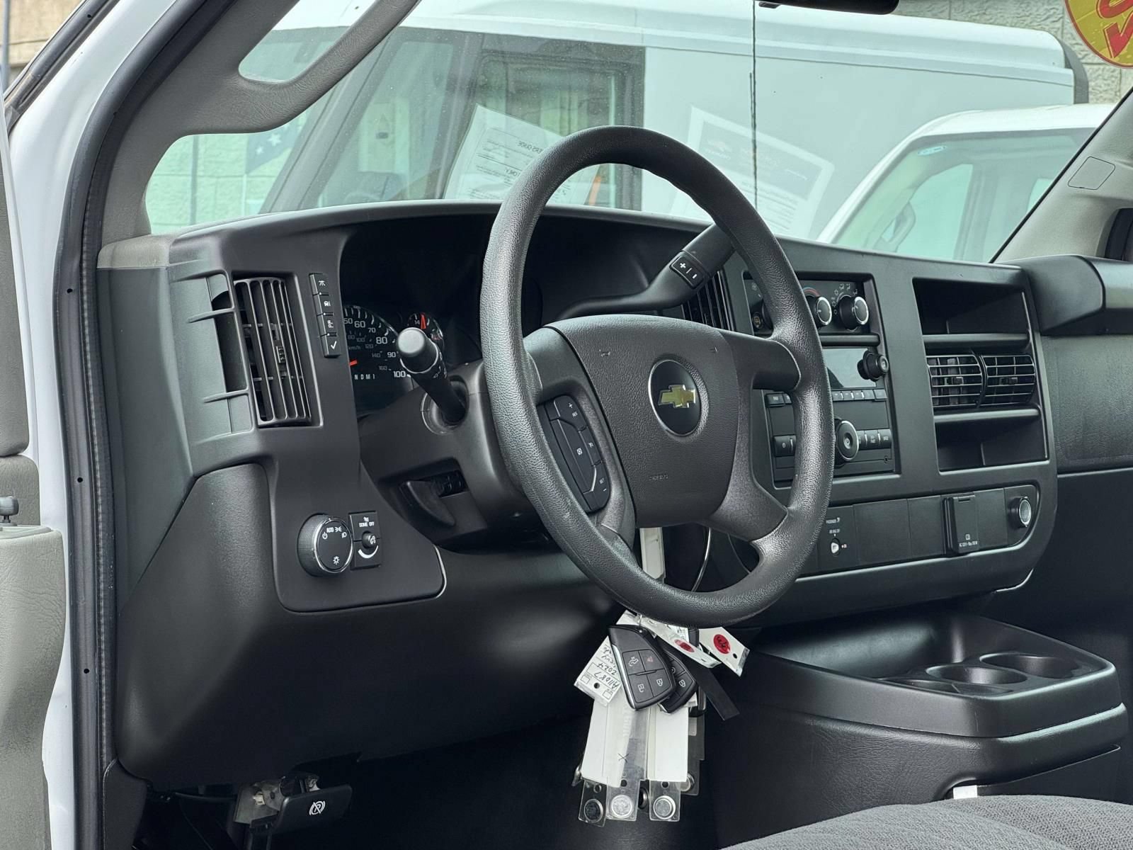 Used 2024 Chevrolet Express 2500 w/ Driver Convenience Package RWD image 9