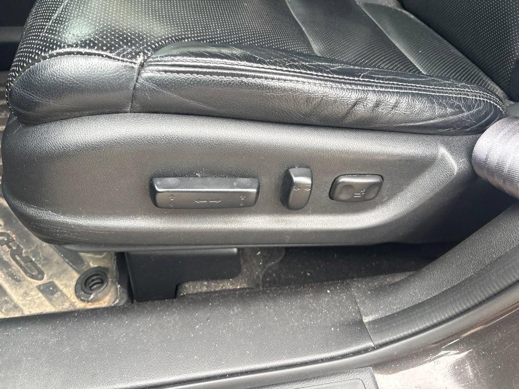 Used 2016 Honda CR-V Touring image 14
