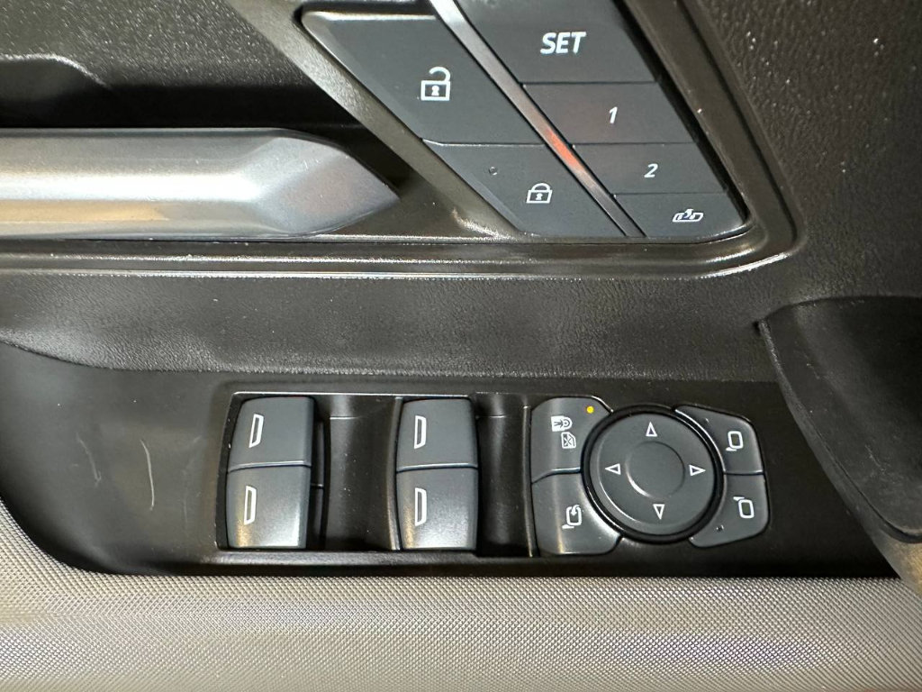 Used 2024 GMC Hummer EV 3X AWD/4WD image 35