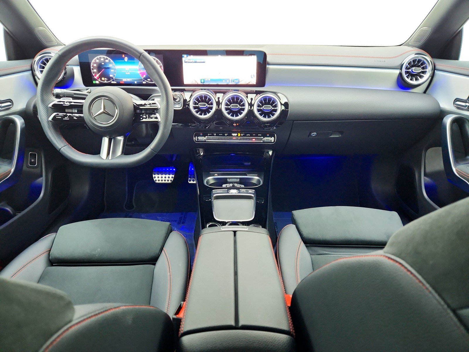 Certified 2026 Mercedes-Benz CLA 250 image 28