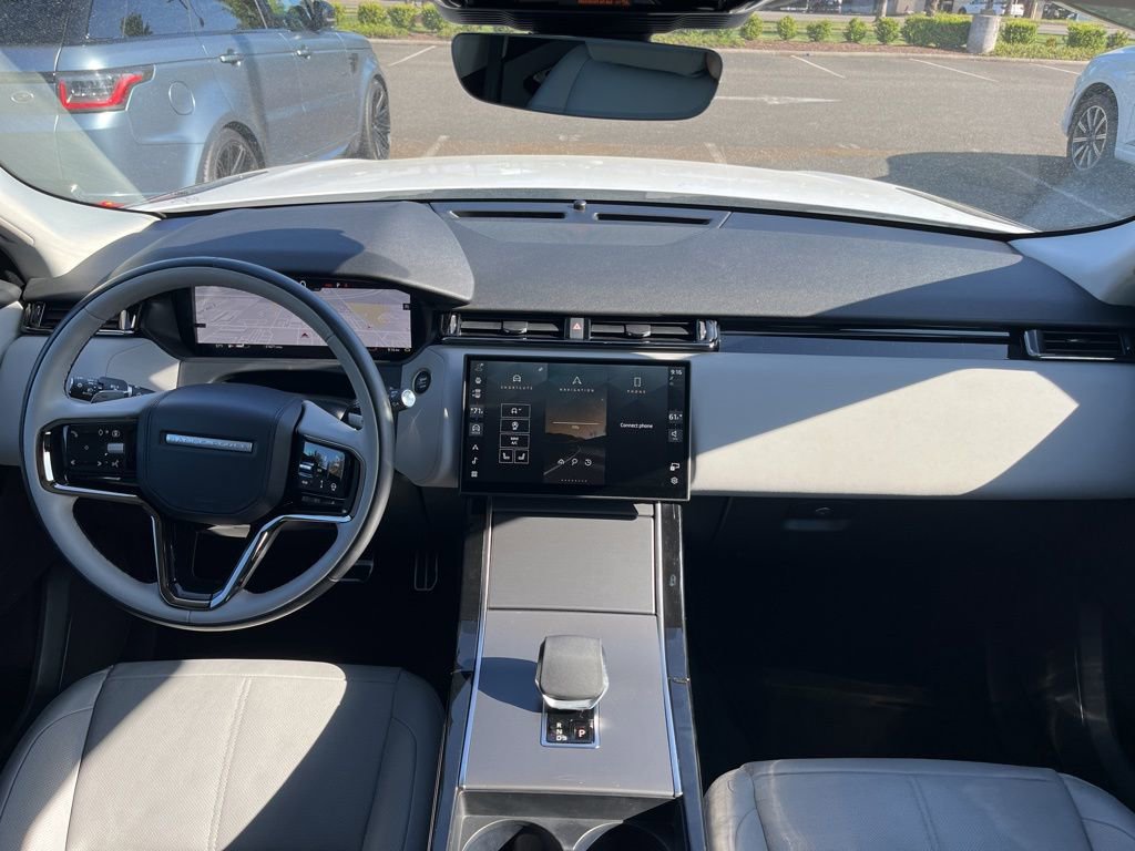 Used 2025 Land Rover Range Rover Velar Dynamic SE AWD/4WD image 22