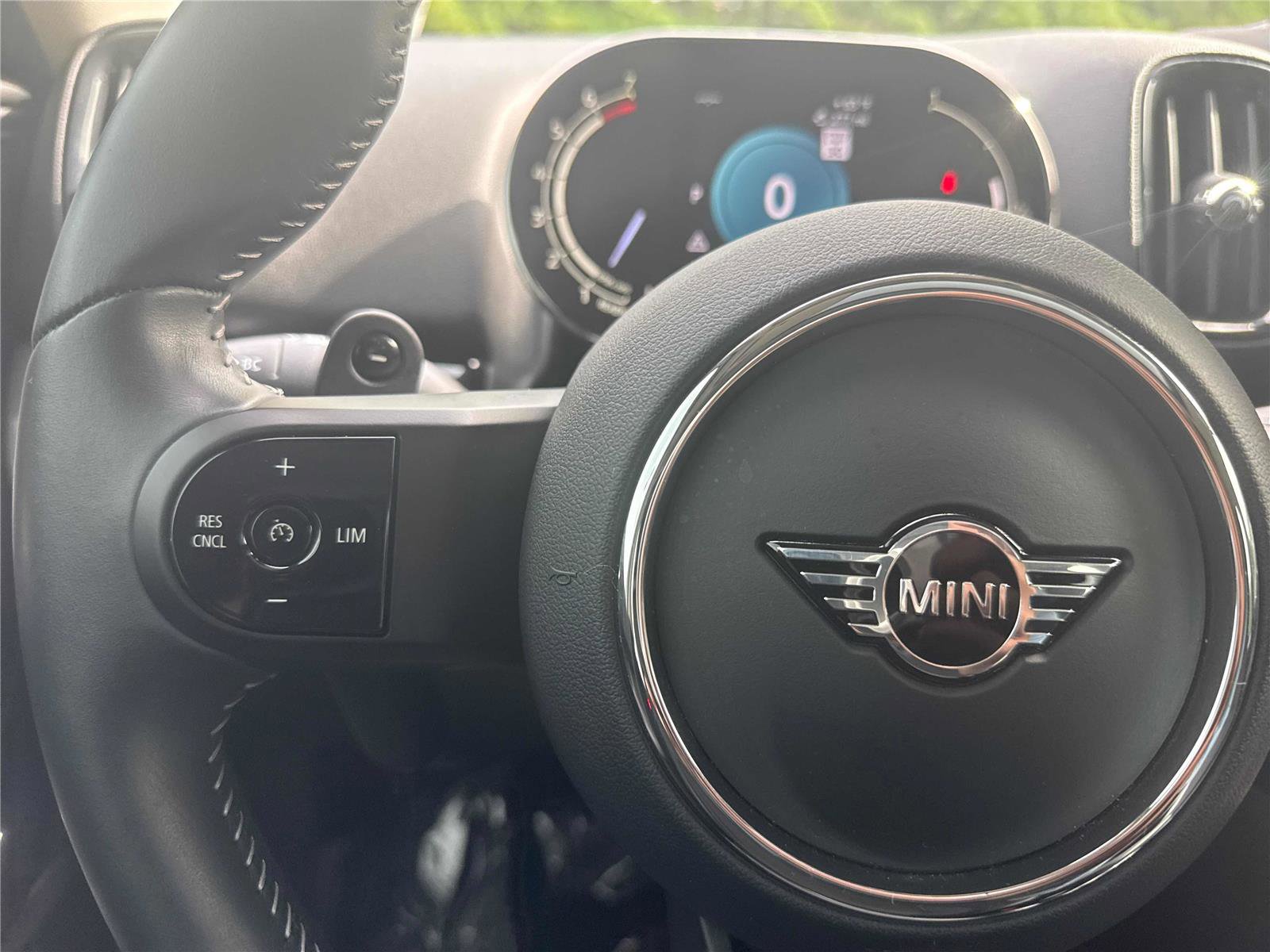 Used 2024 MINI Cooper Countryman S FWD image 18