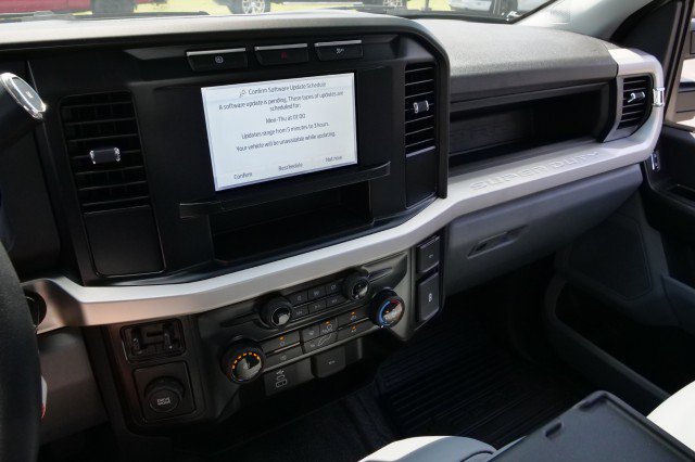 Used 2024 Ford F350 XL RWD image 15