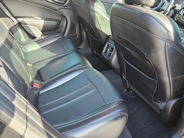 Used 2016 Chrysler 200 C w/ Navigation & Sound Group I FWD image 20