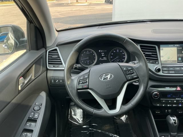Used 2016 Hyundai Tucson Limited w/ Option Group 03 AWD/4WD image 21