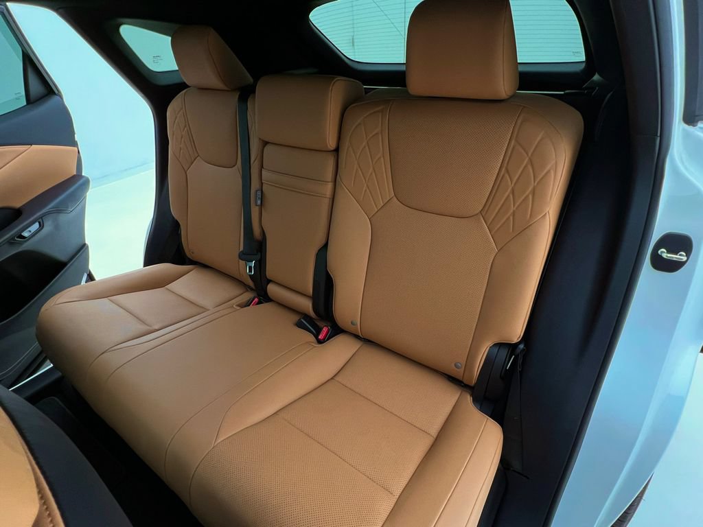 Used 2025 Lexus RX 350 Premium AWD/4WD image 18