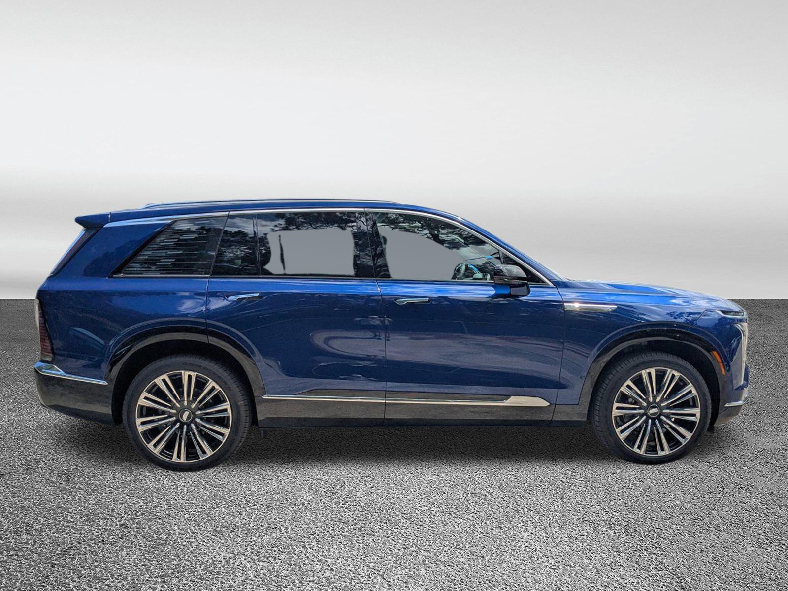 New 2026 Cadillac Vistiq Premium Luxury w/ LPO, Floor Liner Package AWD/4WD image 22
