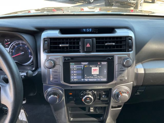 Used 2018 Toyota 4Runner SR5 AWD/4WD image 12