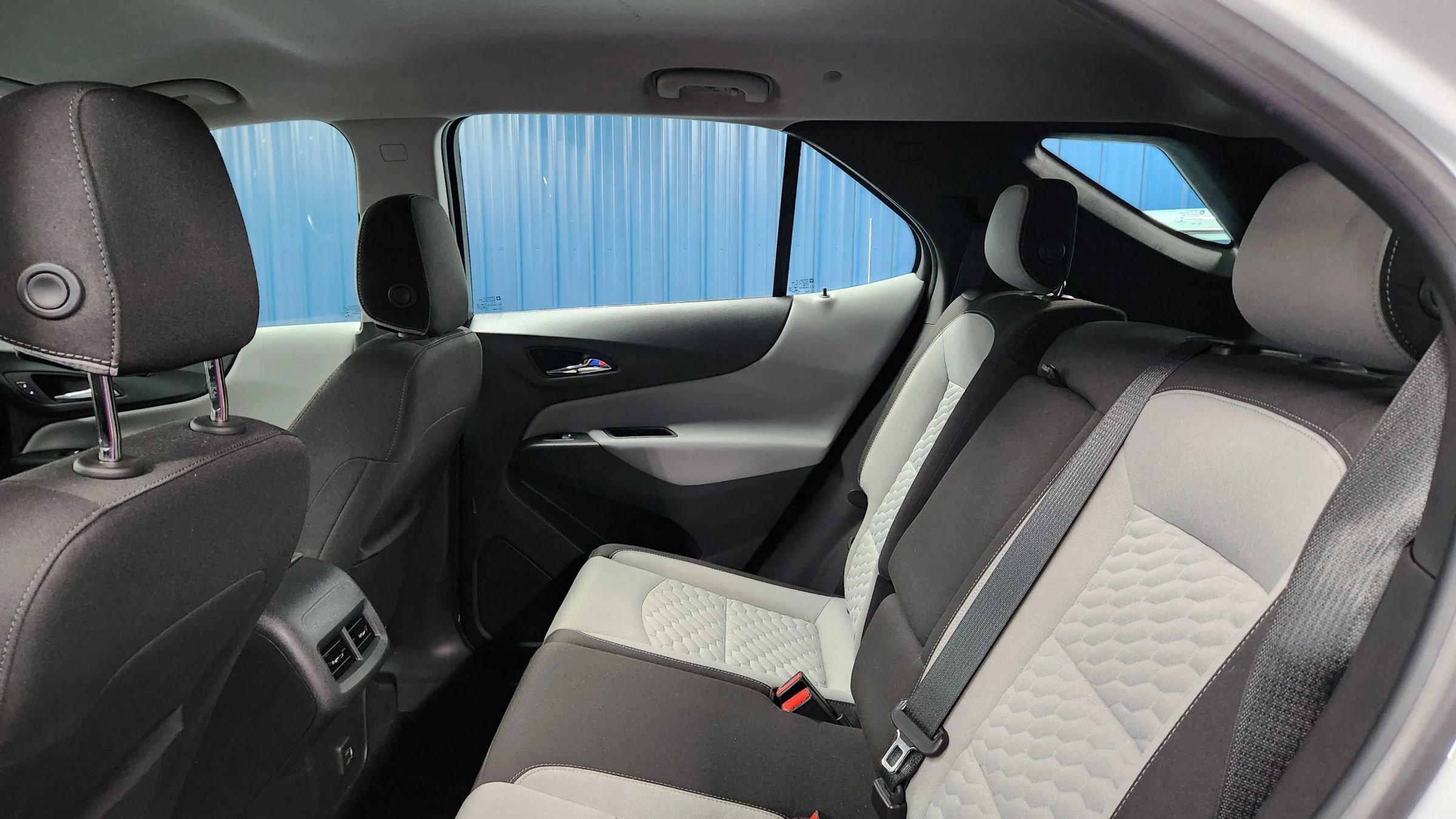 Used 2019 Chevrolet Equinox LS image 15