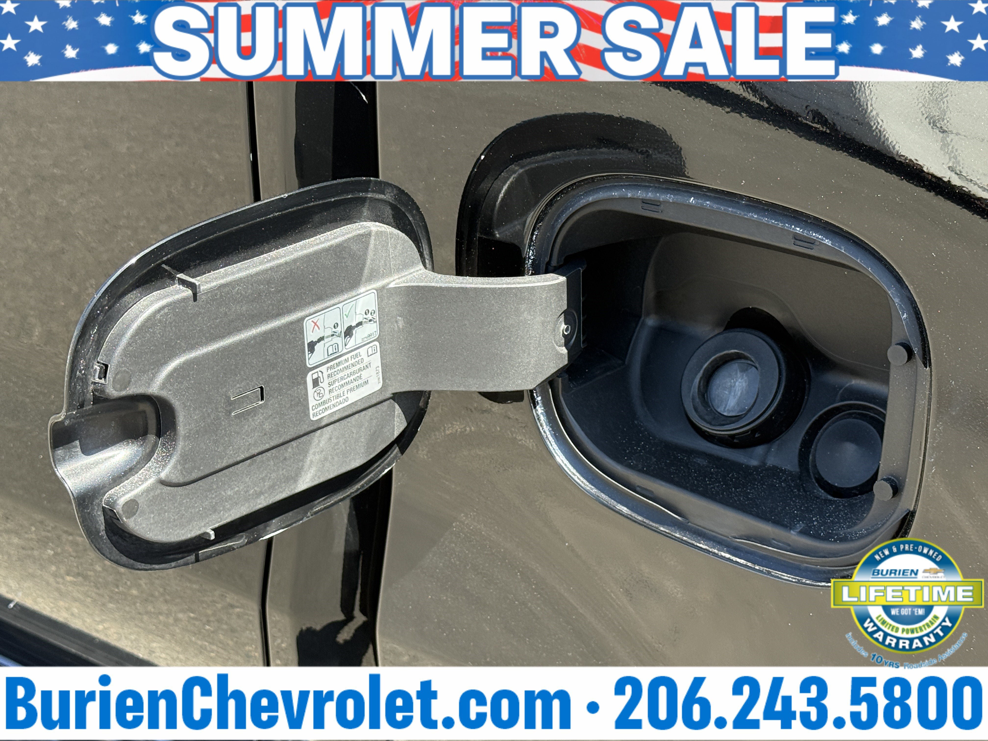 Used 2020 Chevrolet Silverado 1500 High Country w/ Technology Package AWD/4WD image 34