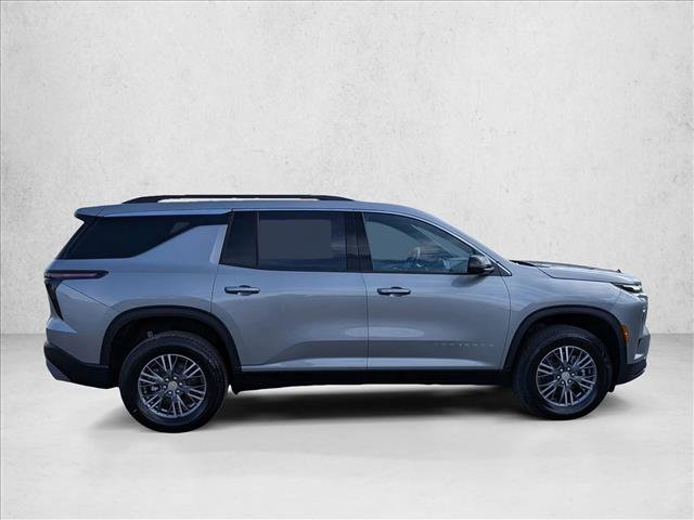 New 2026 Chevrolet Traverse LT w/ LPO, Floor Liner Package AWD/4WD image 4
