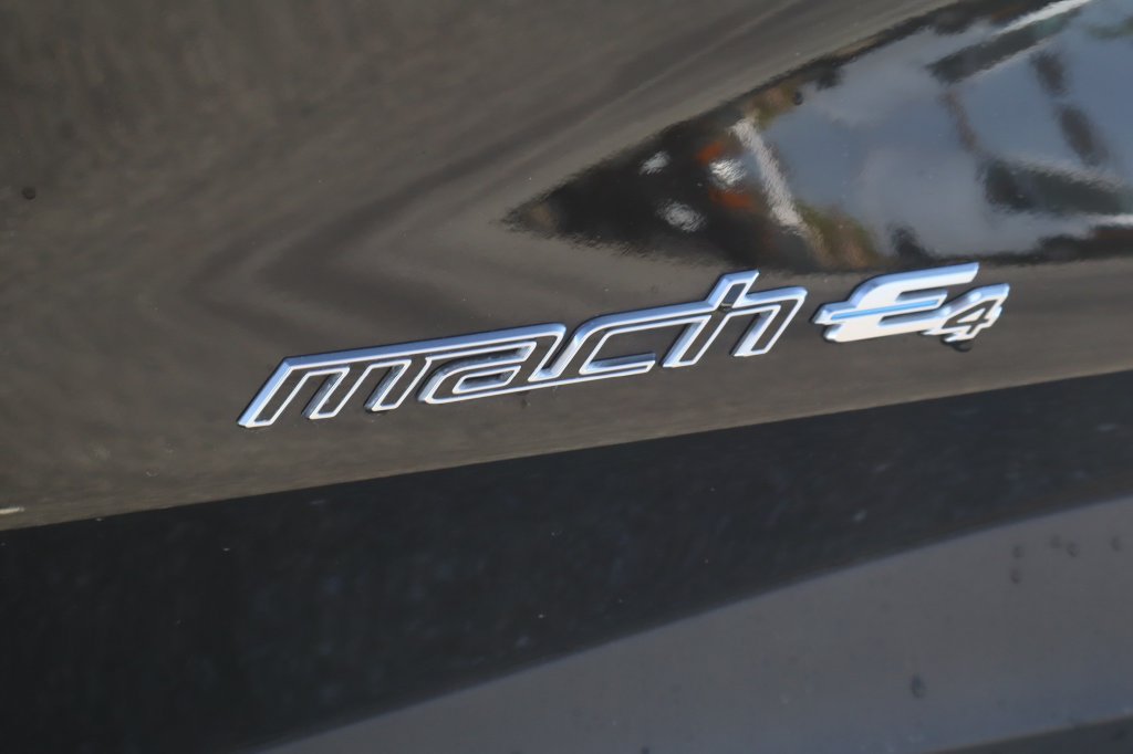 Used 2025 Ford Mustang Mach-E Premium AWD/4WD image 35