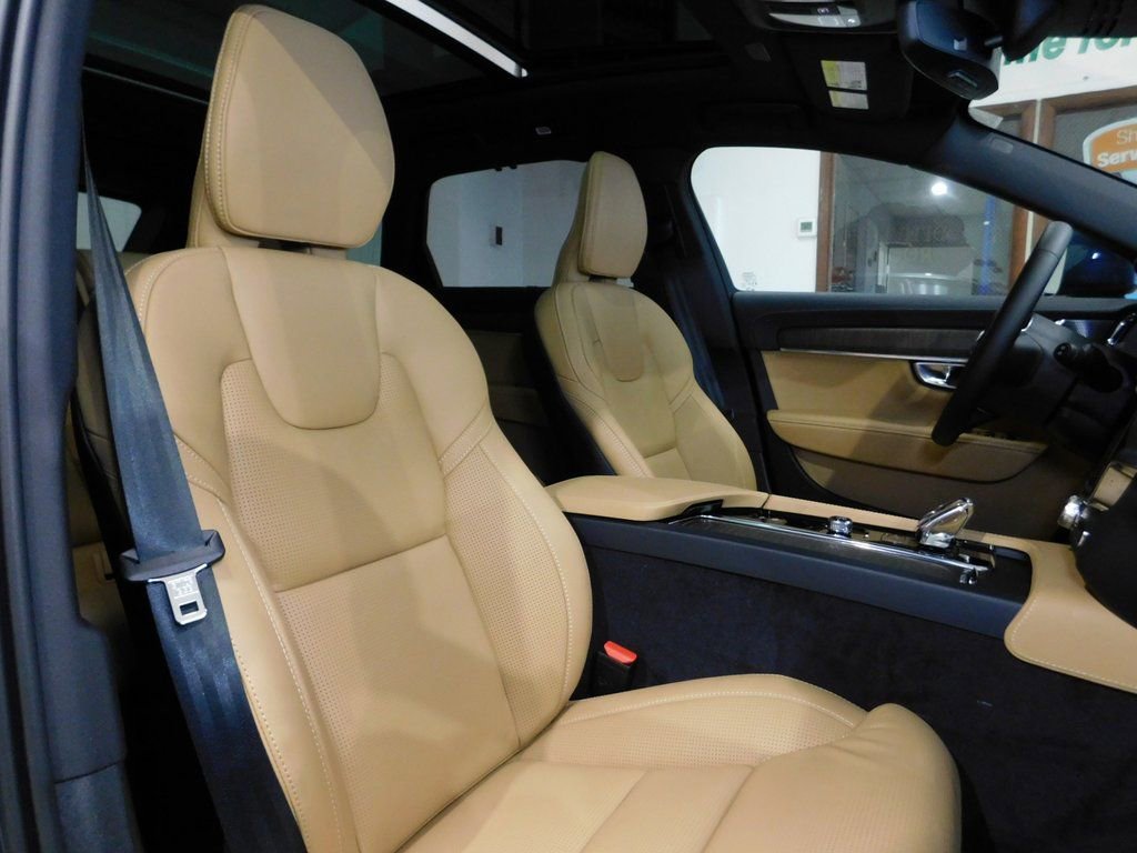 Used 2026 Volvo V90 B6 Cross Country Ultra image 96