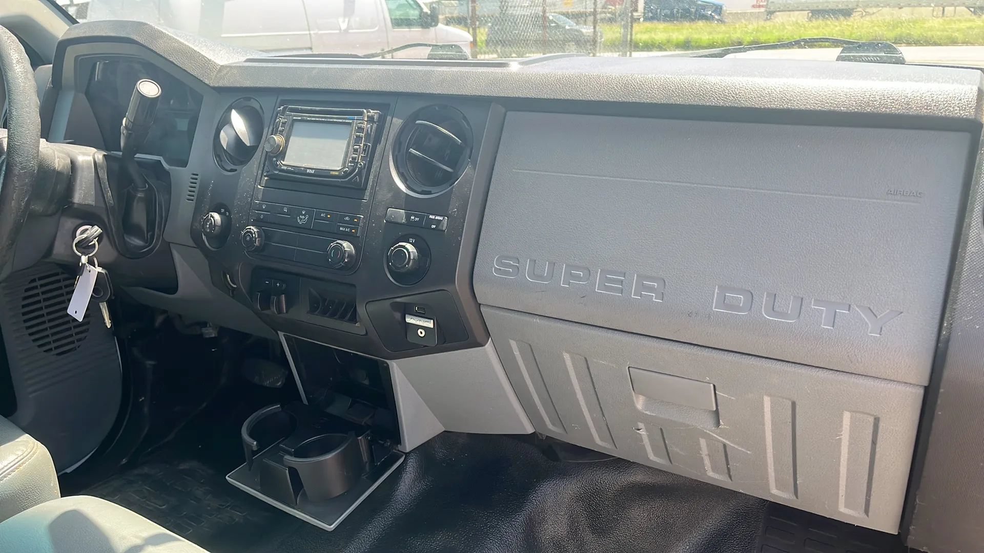 Used 2015 Ford F250 XL w/ Power Equipment Group RWD image 16