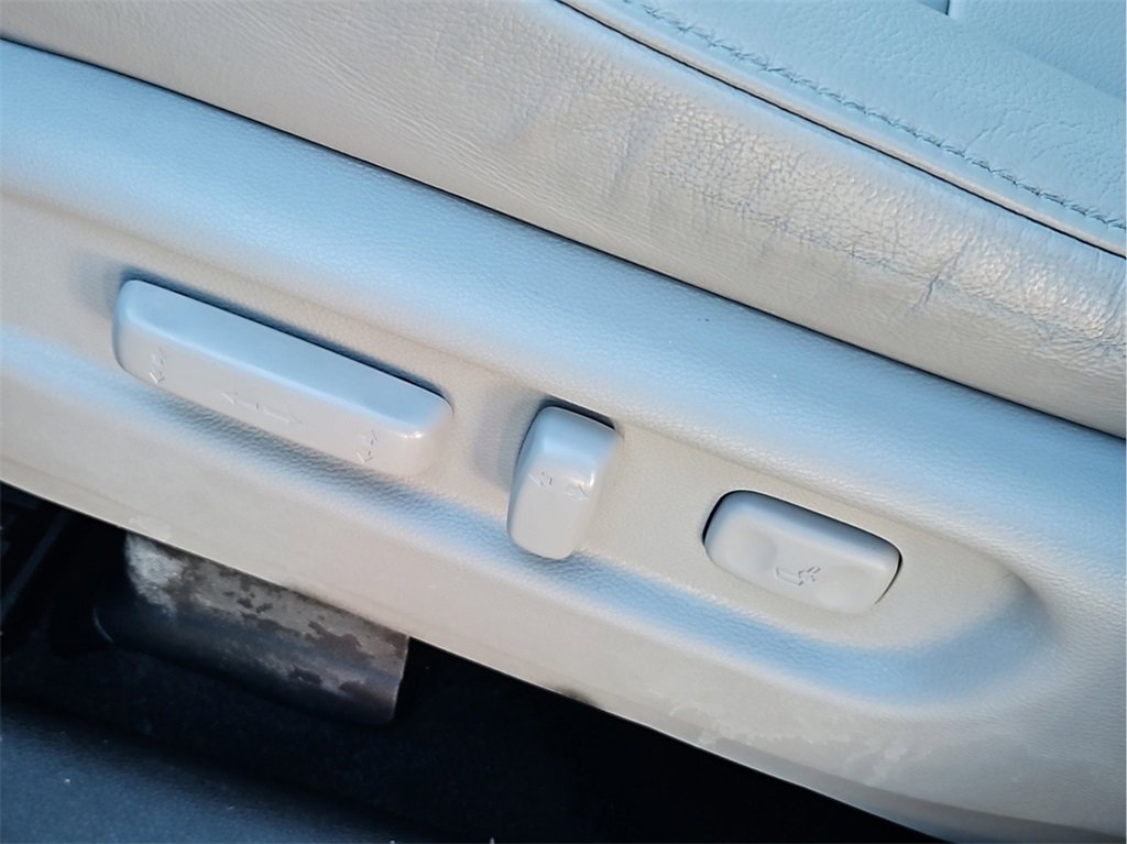 Certified 2022 Honda Pilot Touring image 14