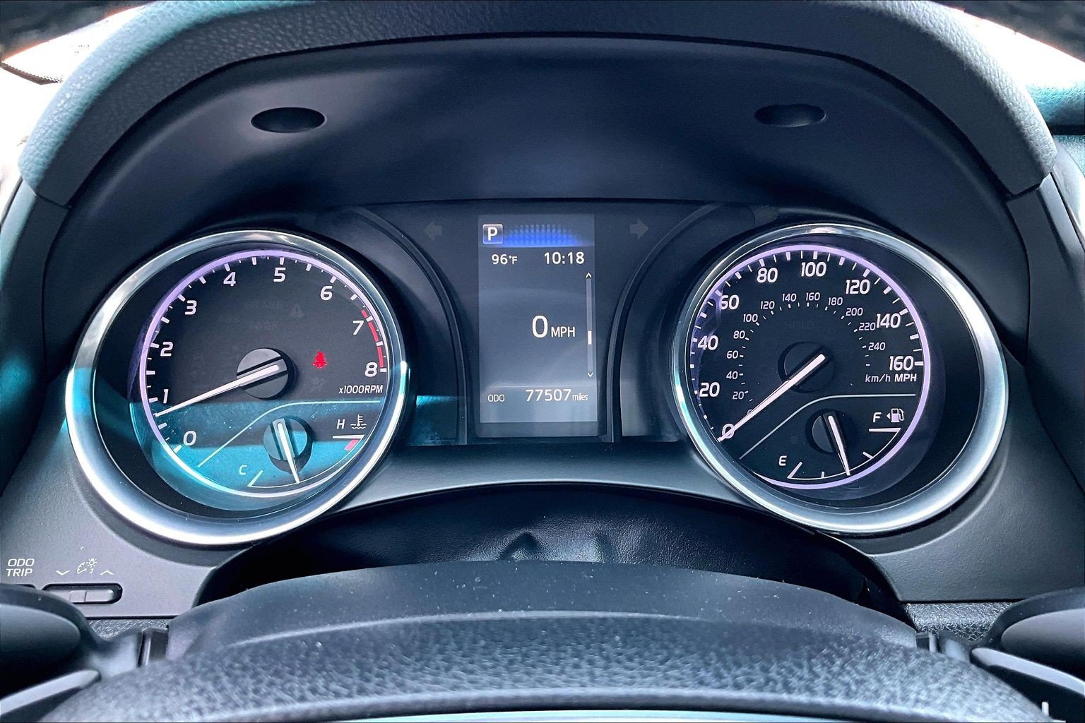 Used 2020 Toyota Camry SE FWD image 21