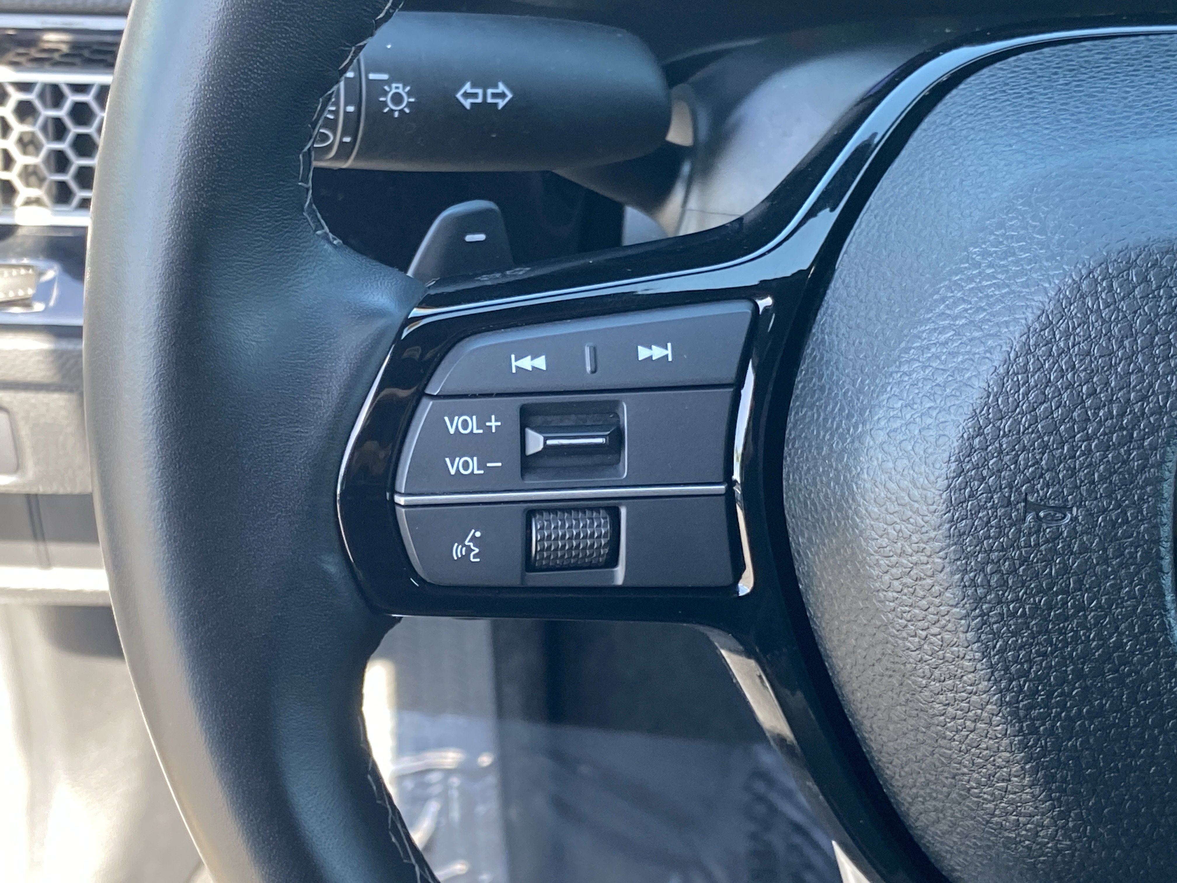 Certified 2025 Honda Civic Sport Touring image 26