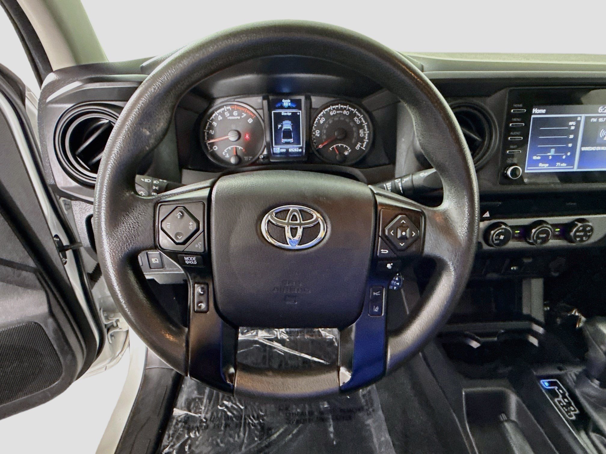 Used 2021 Toyota Tacoma SR RWD image 13