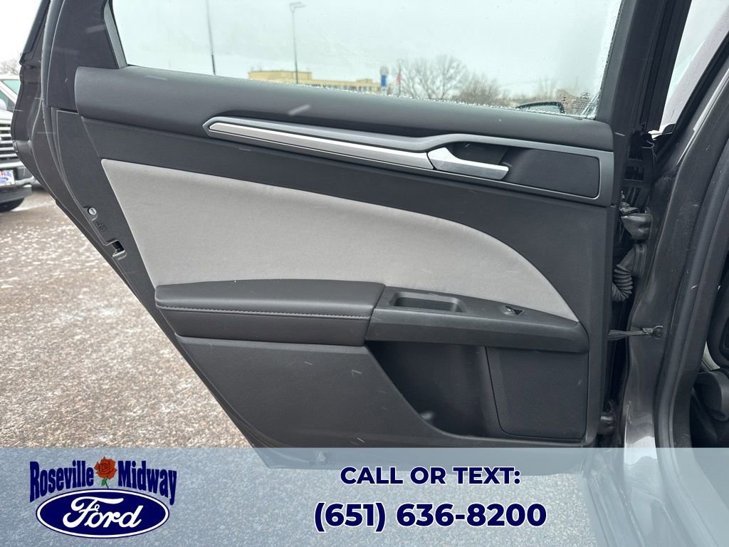 Used 2016 Ford Fusion S image 32