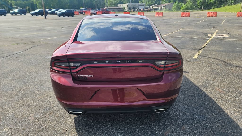 Used 2021 Dodge Charger SXT w/ Leather Interior Group RWD image 10