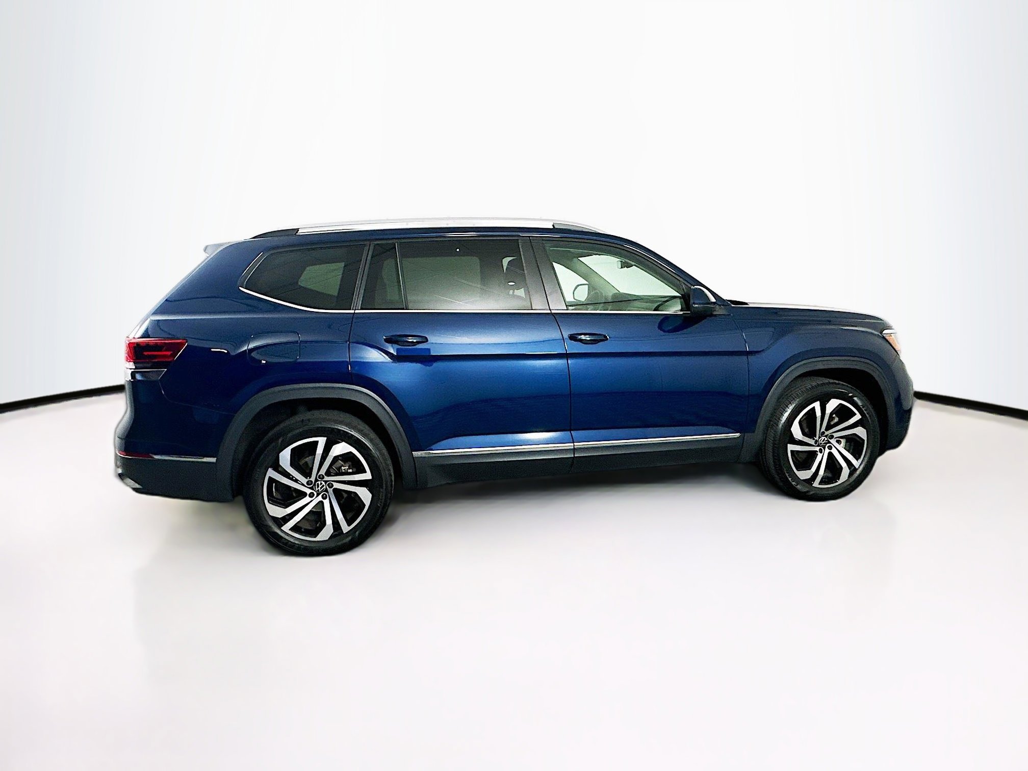 Used 2022 Volkswagen Atlas SEL image 10