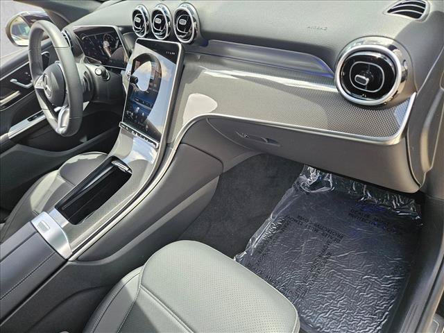 Used 2026 Mercedes-Benz GLC 300 image 20