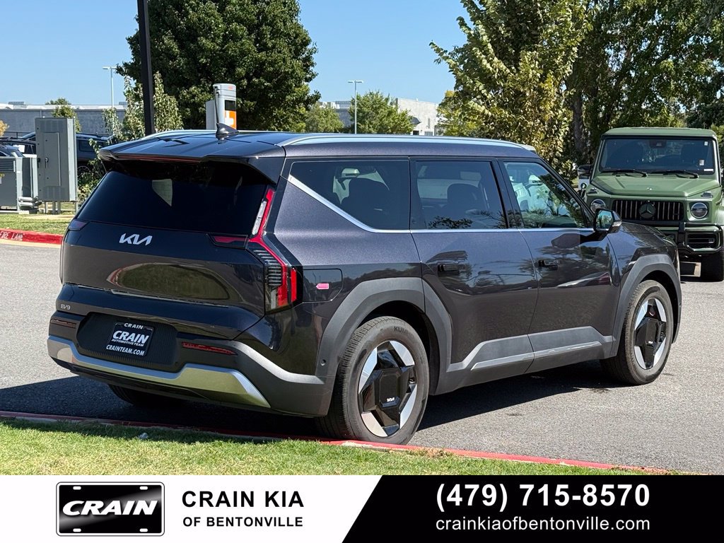 Certified 2026 Kia EV9 Wind AWD/4WD image 7