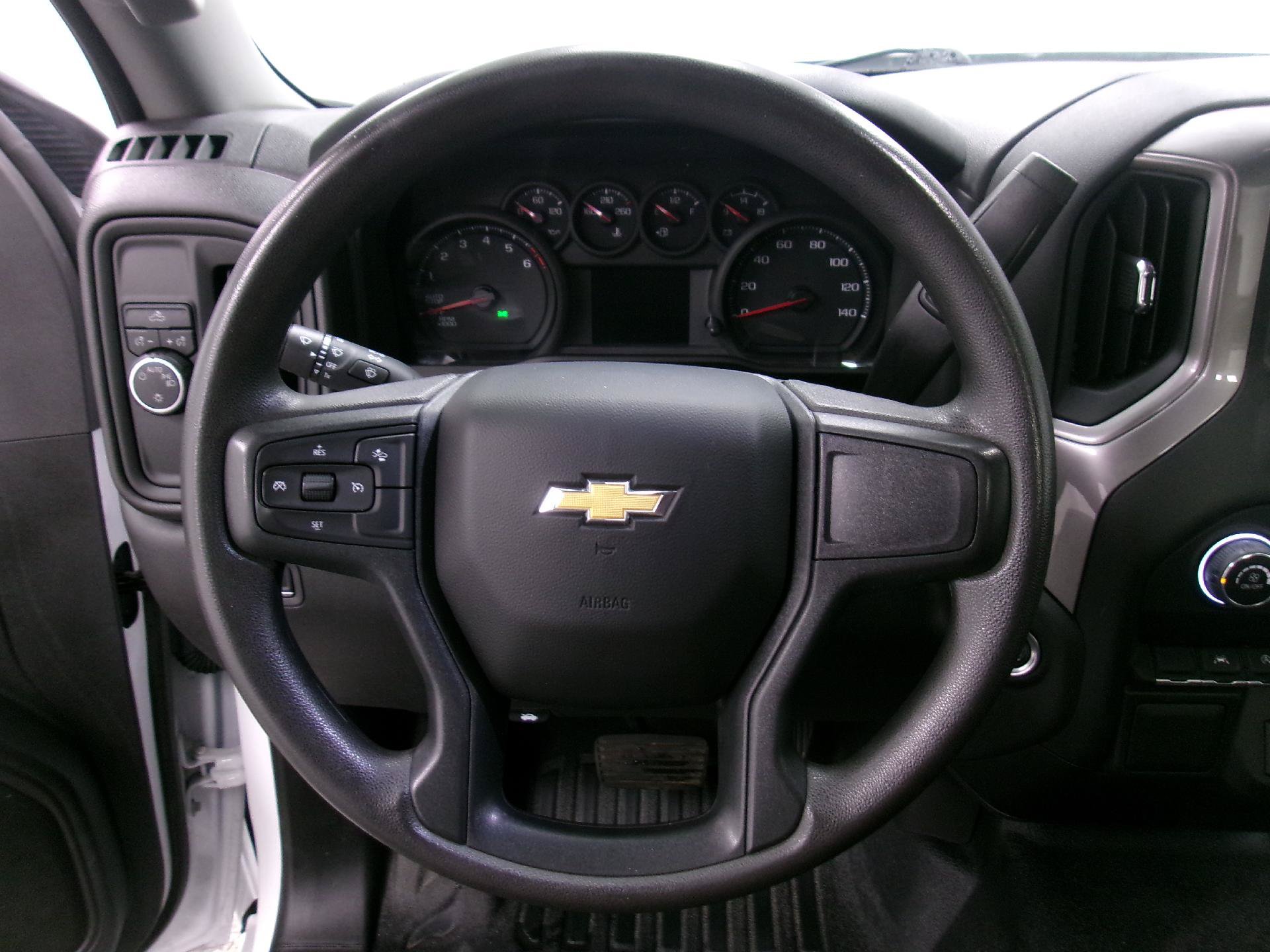 Used 2025 Chevrolet Silverado 1500 W/T RWD image 7