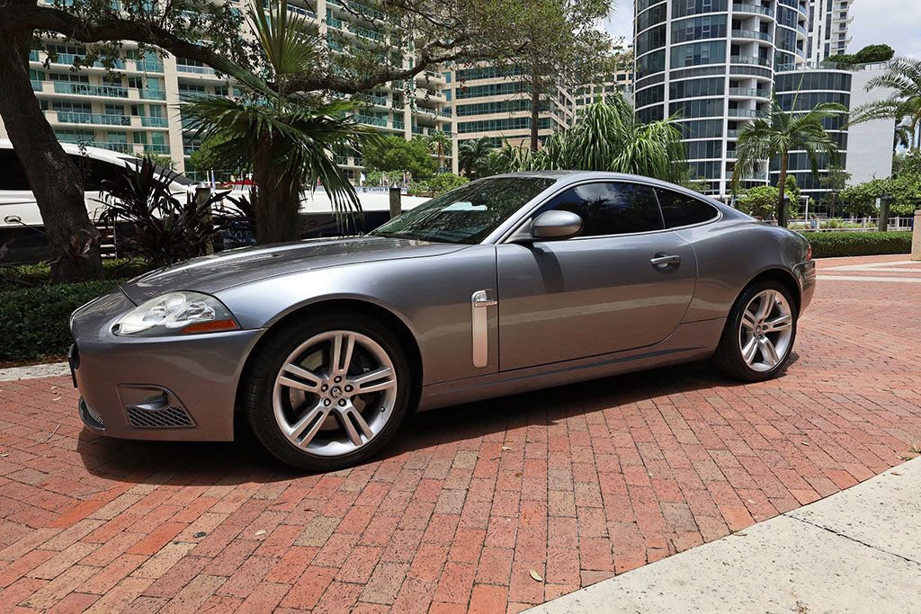 Used 2007 Jaguar XKR R image 16