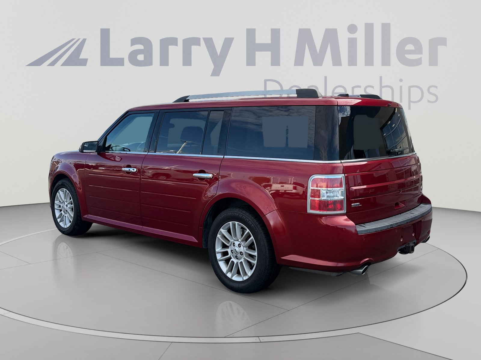 Used 2018 Ford Flex SEL w/ Class III Trailer Tow Package FWD image 3