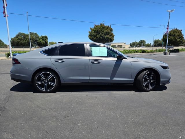 Used 2024 Honda Accord Sport image 3