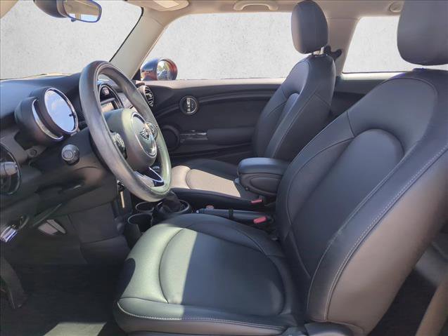 Used 2019 MINI Cooper 2-Door Hardtop w/ Storage Package image 13
