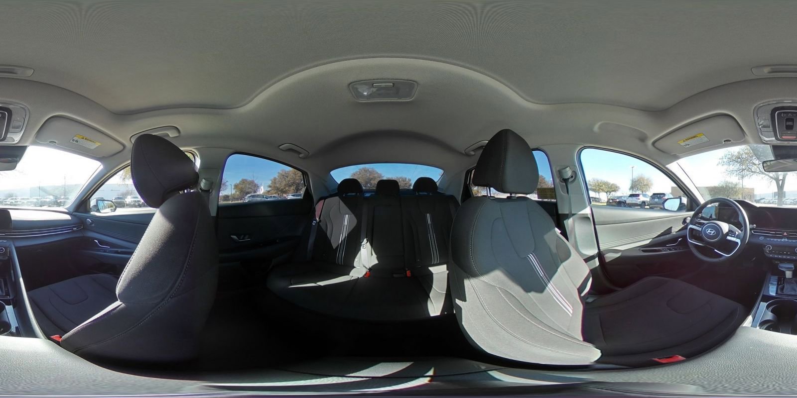 Used 2025 Hyundai Elantra SEL image 46