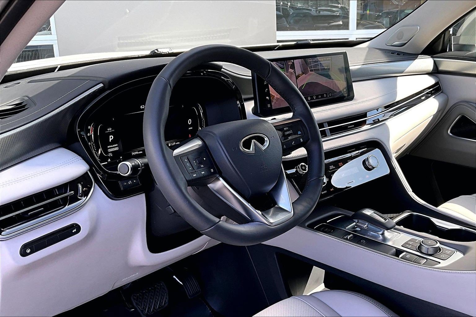 Used 2026 INFINITI QX60 Luxe w/ Cargo Package image 14