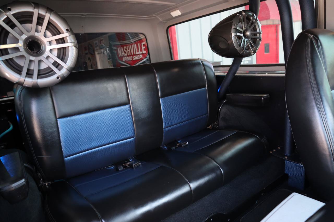 Used 1988 GMC Jimmy 4WD image 12