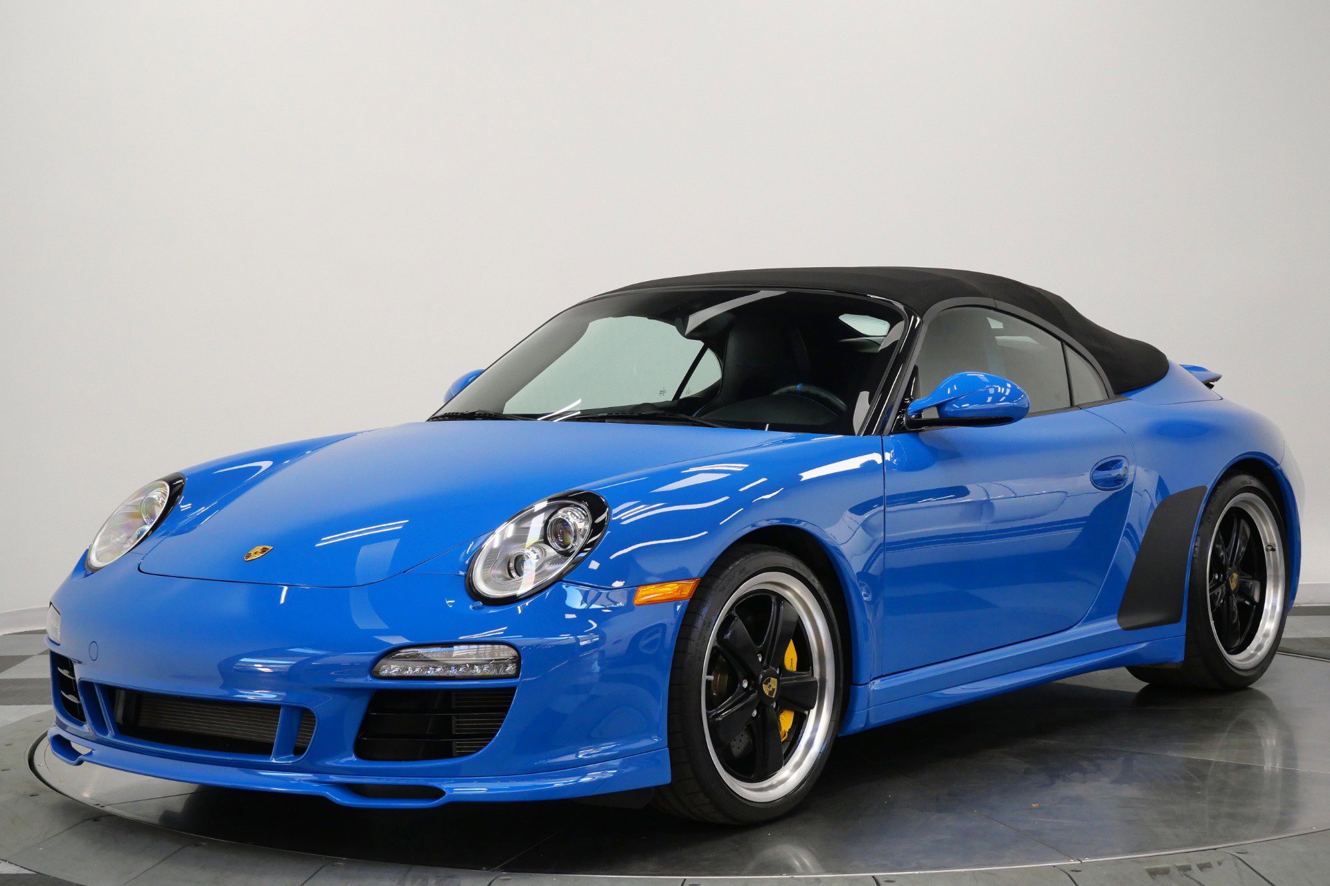 Used 2011 Porsche 911 Speedster RWD image 5