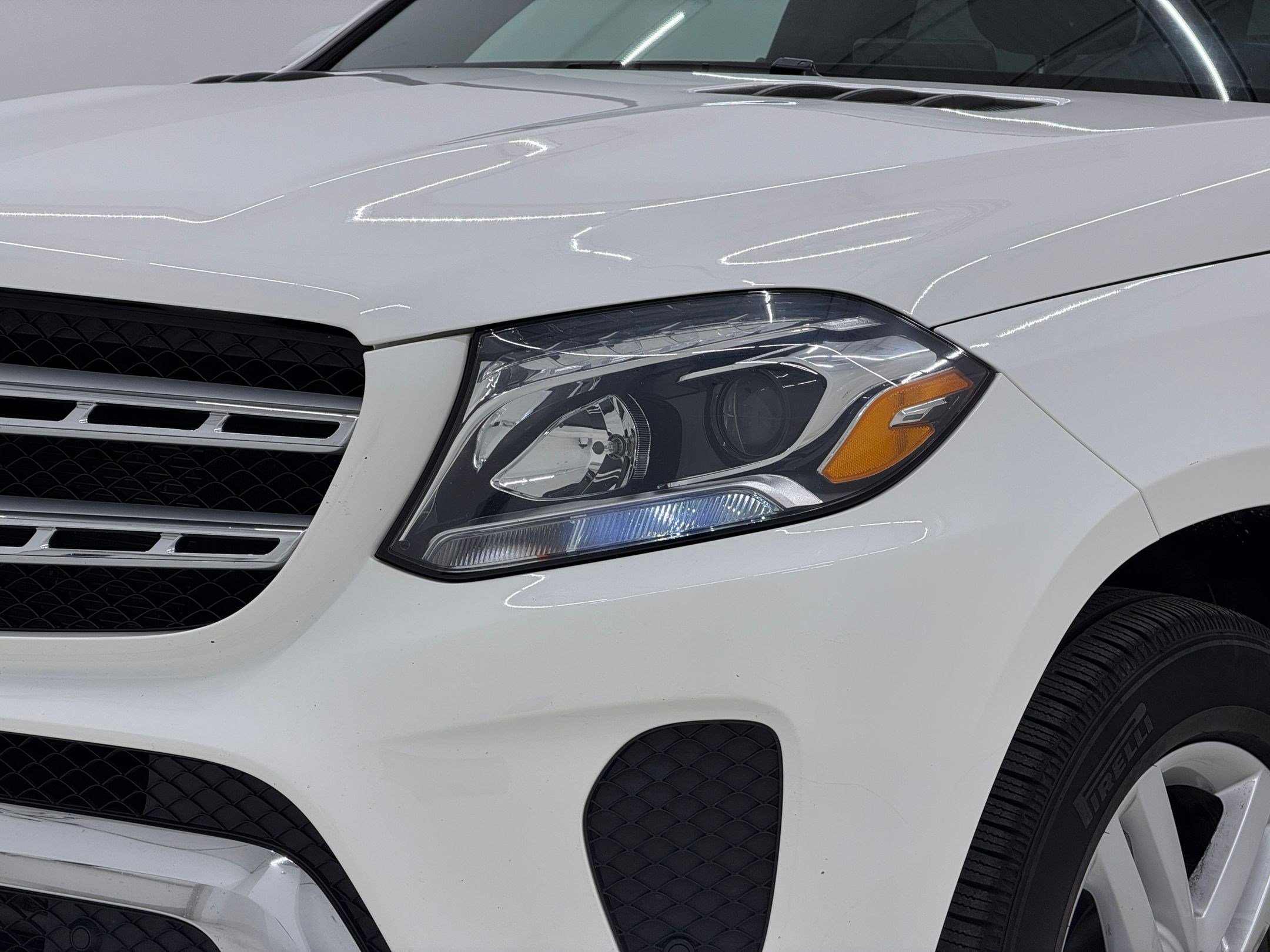 Used 2019 Mercedes-Benz GLS 450 4MATIC image 11