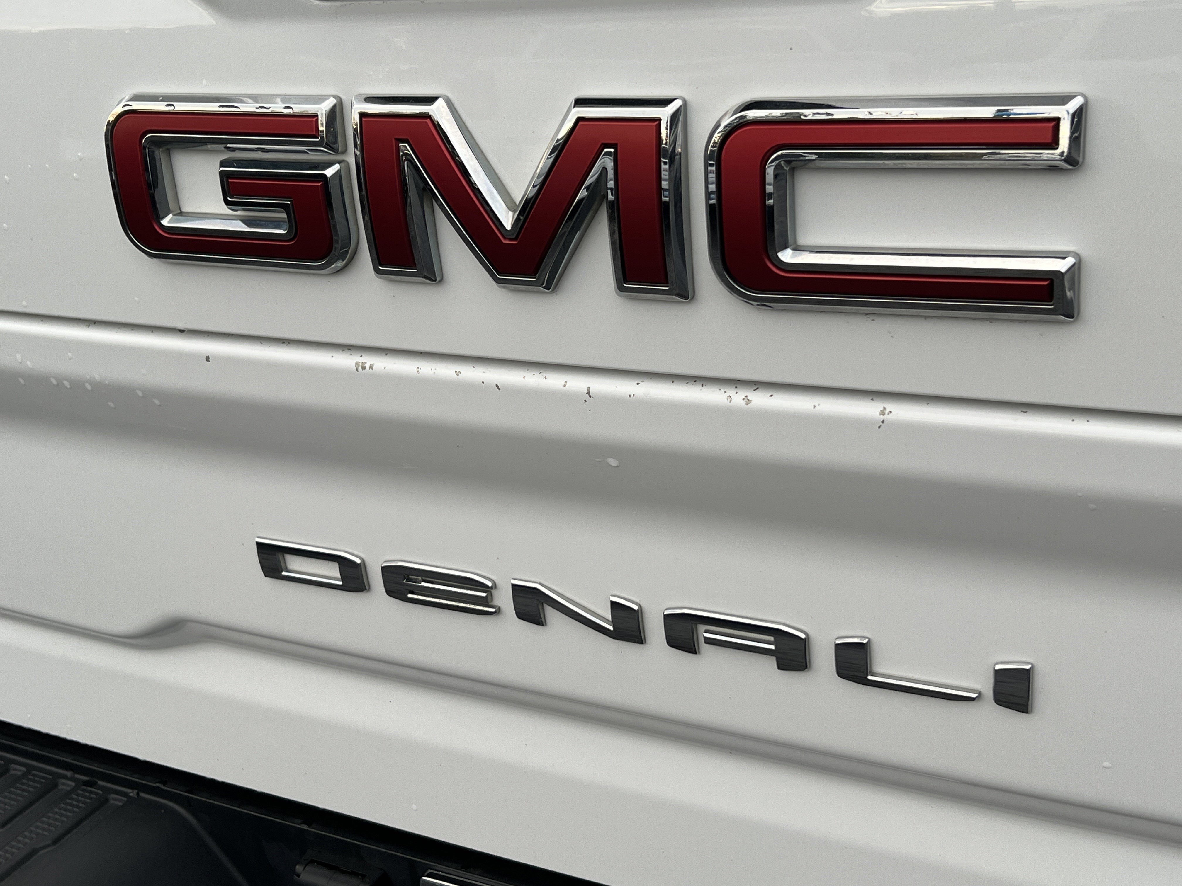 Used 2021 GMC Sierra 3500 Denali w/ Denali Ultimate Package image 8