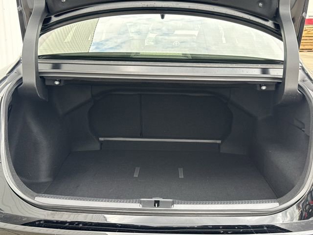 Used 2023 Toyota Crown XLE image 32