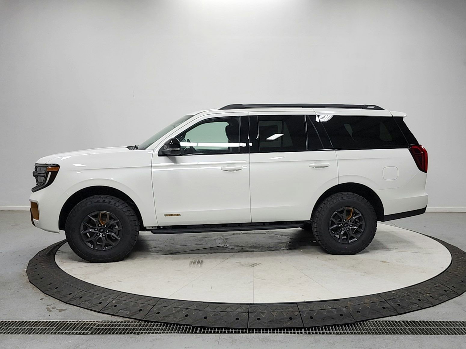 New 2026 Ford Expedition Tremor AWD/4WD image 4