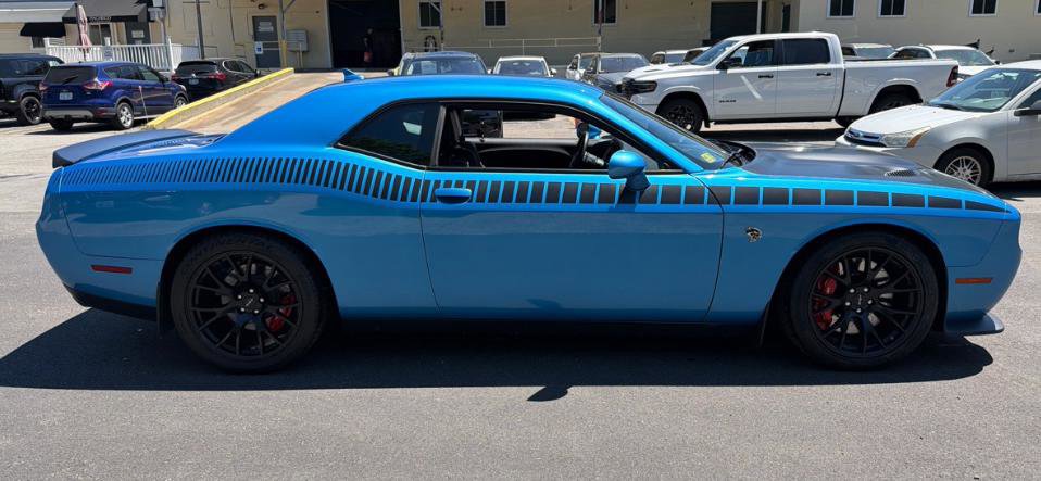 Used 2016 Dodge Challenger SRT Hellcat RWD image 4