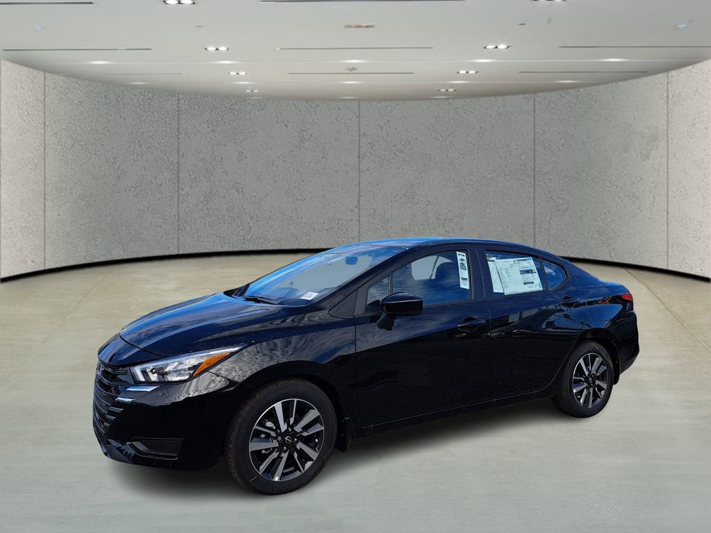 Used 2025 Nissan Versa SV w/ Trunk Package